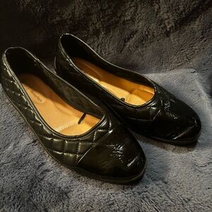 Time and Tru Black Ballet Flats Women's 10W